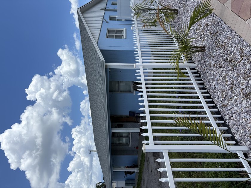 Welcome to this charming single-story residence located in - photo 4