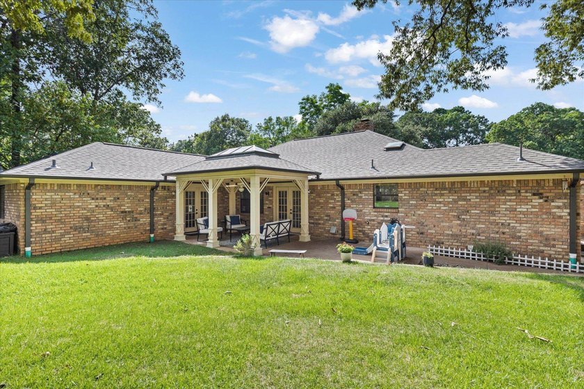 Located in one of Longview's most established and sought-after - photo 35