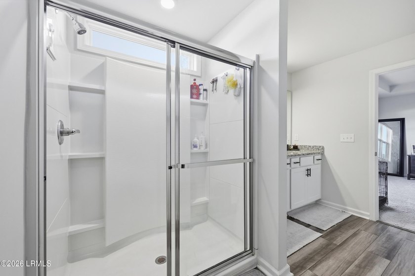 This 4-bedroom, 3 full-bath home offers a spacious and - photo 26