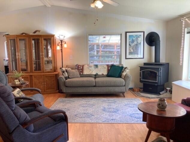 Whether you're looking for single or multiple-family living - photo 4