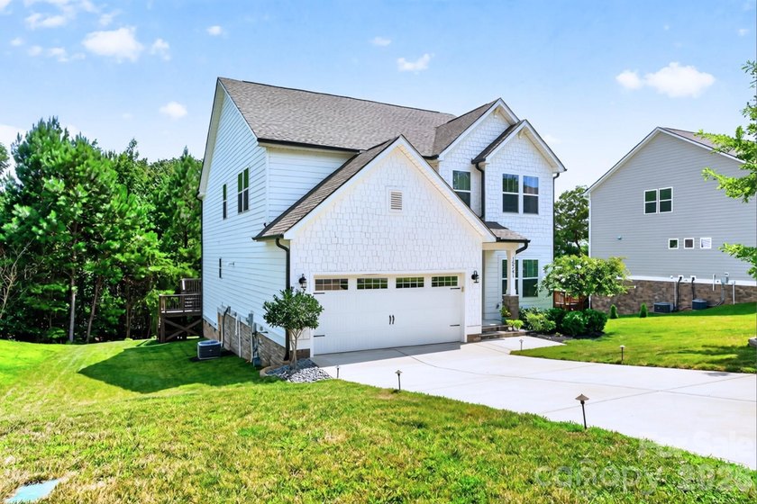 Perfectly positioned with breathtaking lake views and - photo 33