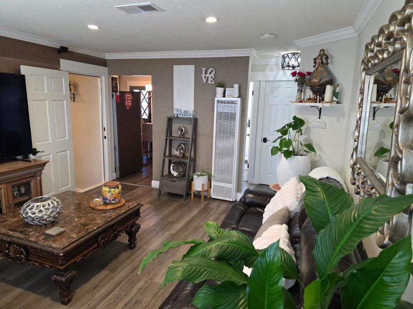 This 1,616 sq. ft. home in San Jose sits on a 6,732 sq. ft. lot - photo 3