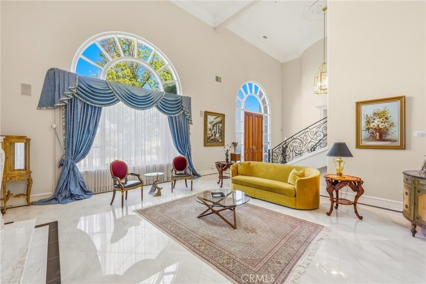 Introducing a truly unique, exceptional, and impressive estate - photo 12