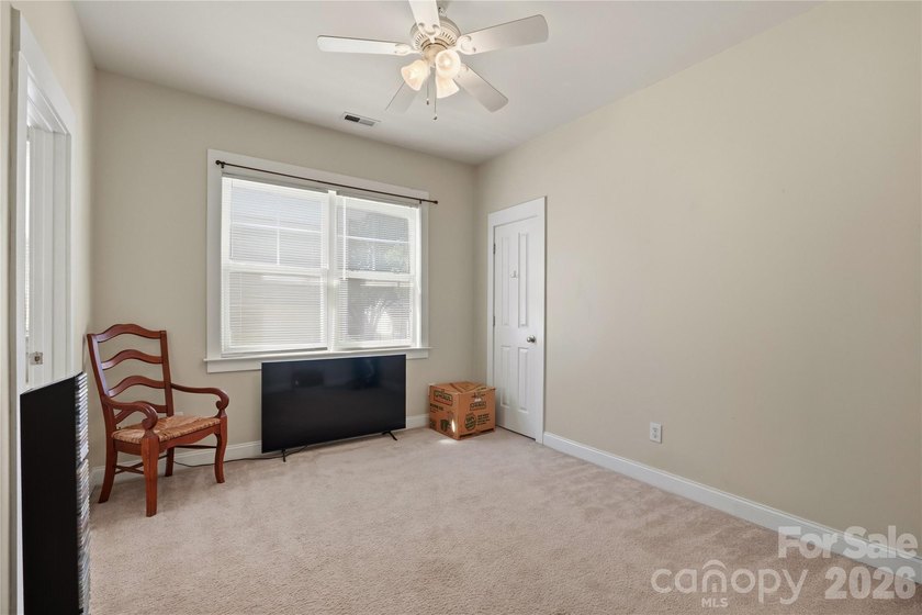 Prime Birkdale Village Location - 3BR/2BA Move-In Ready! Welcome - photo 23