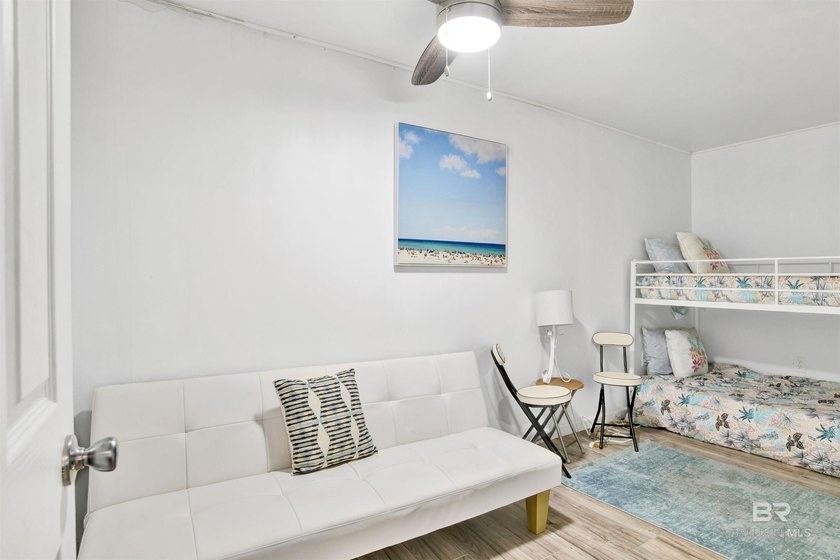 Beautifully upgraded bayfront home on a private road with no - photo 25