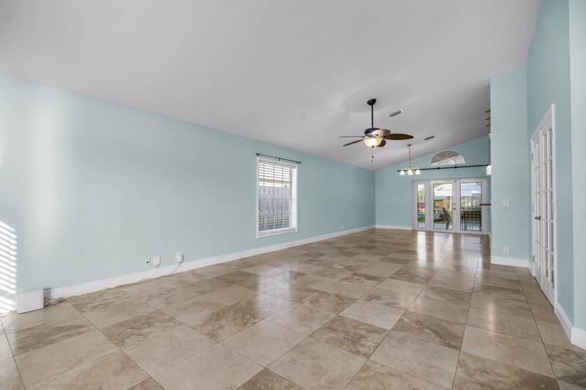 This well-maintained single-family residence is located in the - photo 9