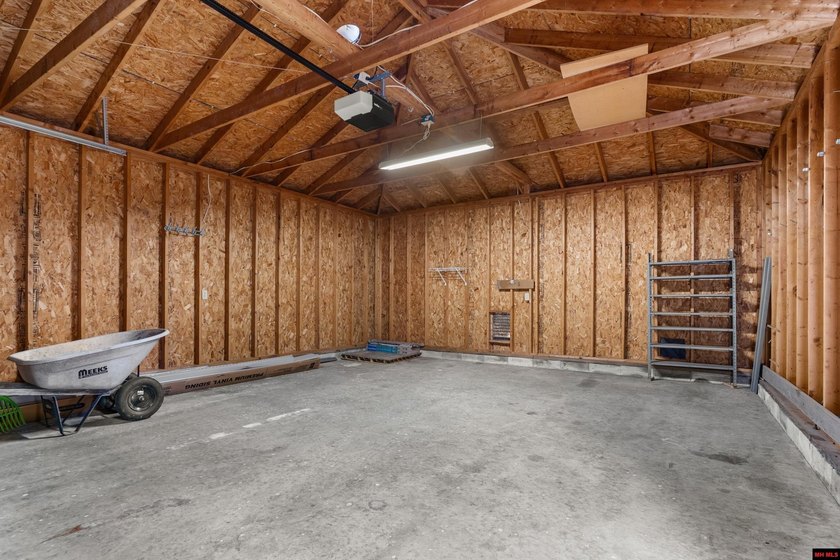Spacious brick home on a beautiful corner lot offering over half - photo 30