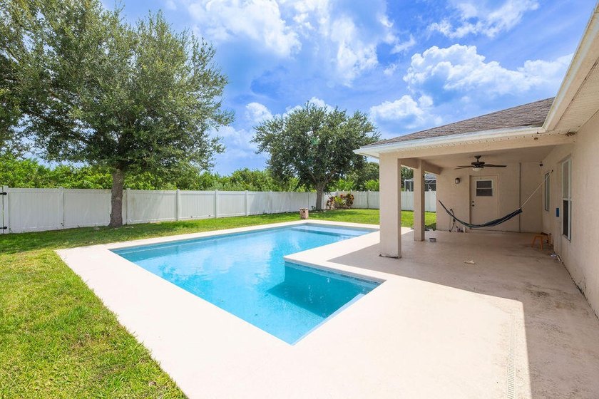 Welcome to your private oasis in the heart of Fort Pierce! This - photo 28