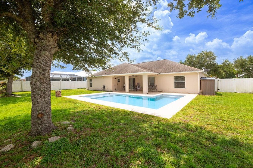 Welcome to your private oasis in the heart of Fort Pierce! This - photo 32