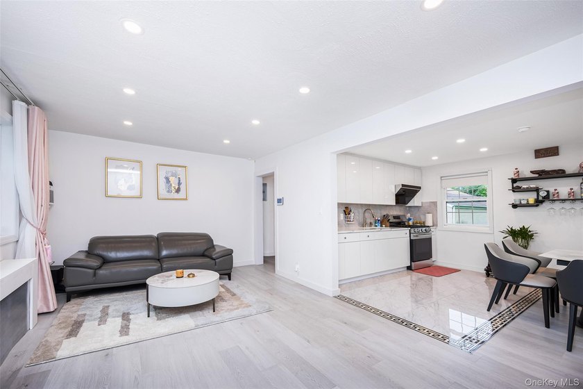 Newly Renovated!! Spacious 2-bedroom COOP located on the first - photo 4