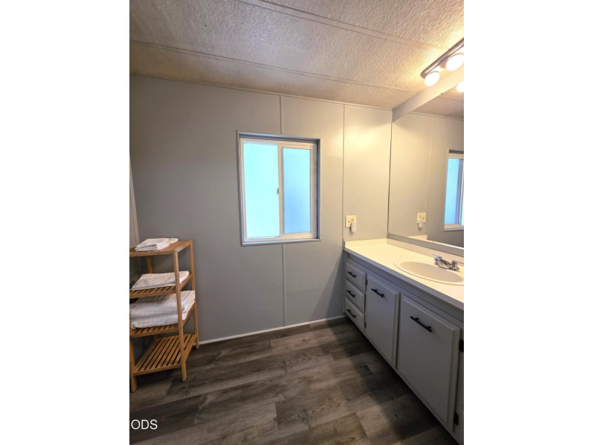Welcome home to this beautifully maintained 3-bedroom - photo 28
