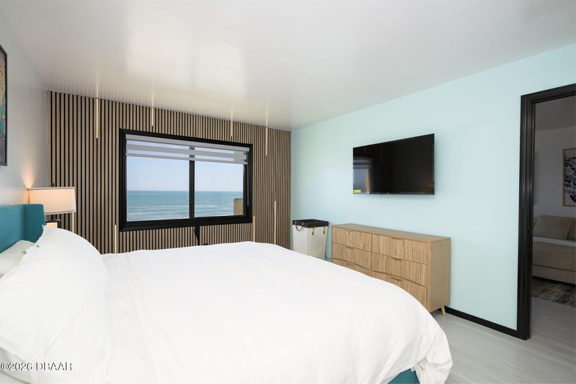 Welcome to your dream coastal retreat! This fully renovated 2 - photo 22