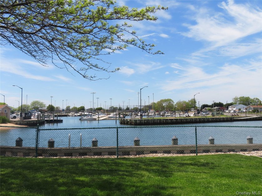Perched in a prime upper-unit location with break taking views - photo 42