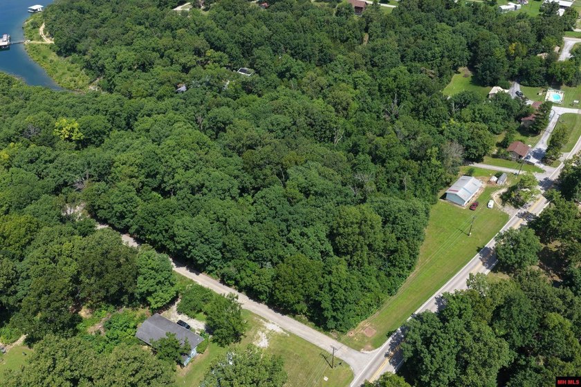 Take advantage of this 2.16 acres m/l located in the heart of - photo 29