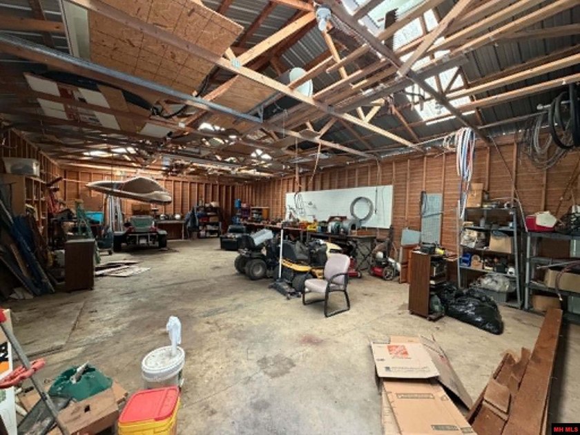 Take advantage of this 2.16 acres m/l located in the heart of - photo 33