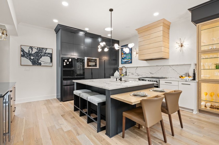 Within Timarron's Crescent Royale, fully remodeled villas of - photo 13