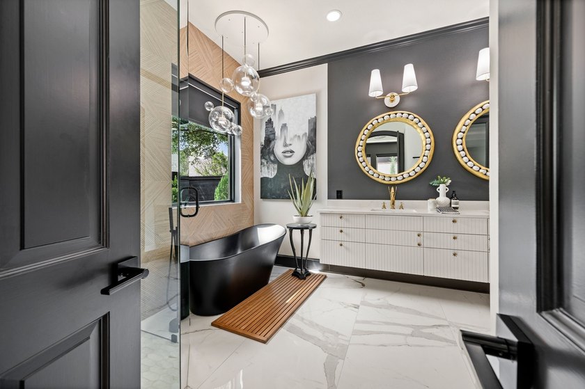 Within Timarron's Crescent Royale, fully remodeled villas of - photo 19