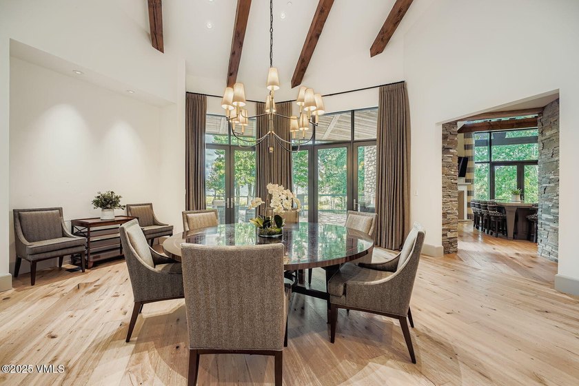 A Legacy Estate. Set on 35 acres, adjacent to BLM, and located 8 - photo 21