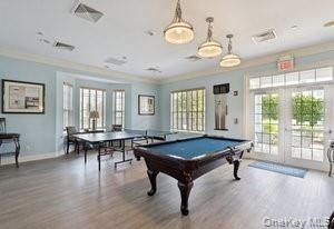 Welcome to Courthouse Commons, where luxury and comfort come - photo 24