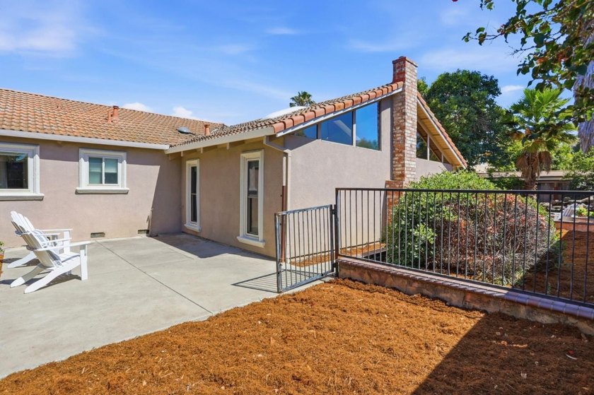 Welcome to 4871 Rue Bordeaux, a beautiful home offering 3 - photo 34