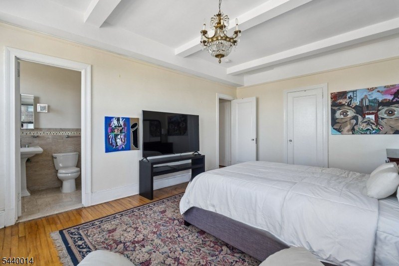 Experience timeless elegance and breathtaking NYC views in this - photo 13