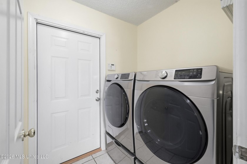 Welcome to 98175 Golf Club Drive, a well-maintained 4-bedroom - photo 20