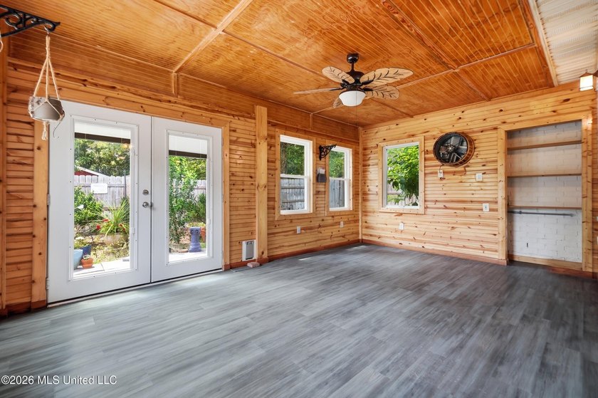 Welcome to 98175 Golf Club Drive, a well-maintained 4-bedroom - photo 21