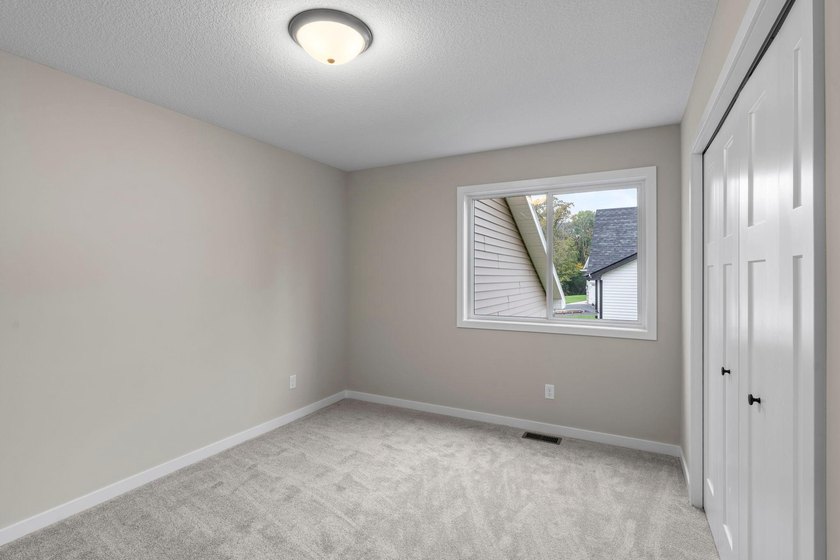 Buyer can make the interior and exterior selections. This brand - photo 27