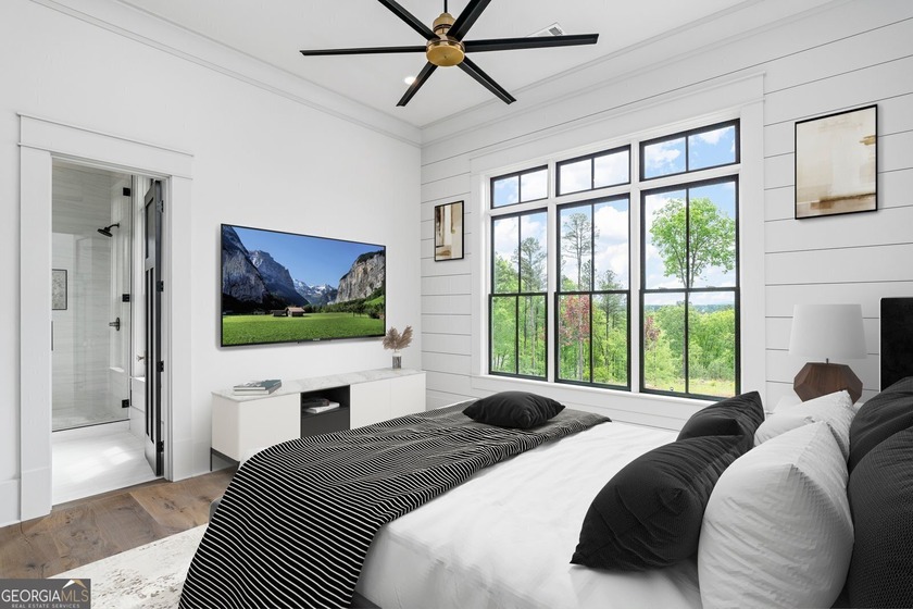 SOPHISTICATED ELEGANCE THROUGHOUT THIS STUNNING NEW CUSTOM - photo 39