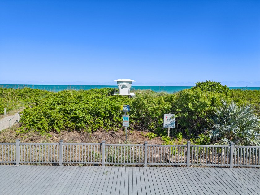 Just a 7 minute walk to the beach &amp; 1.2 miles to Jaycee Park - photo 39