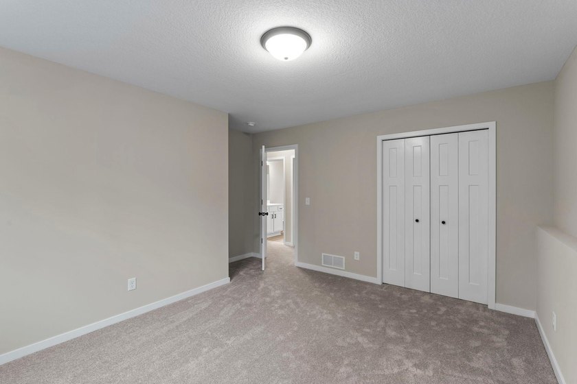 Buyer can make the interior and exterior selections. This brand - photo 39