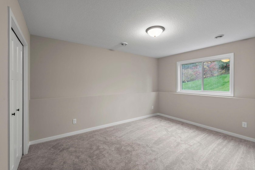 Buyer can make the interior and exterior selections. This brand - photo 40
