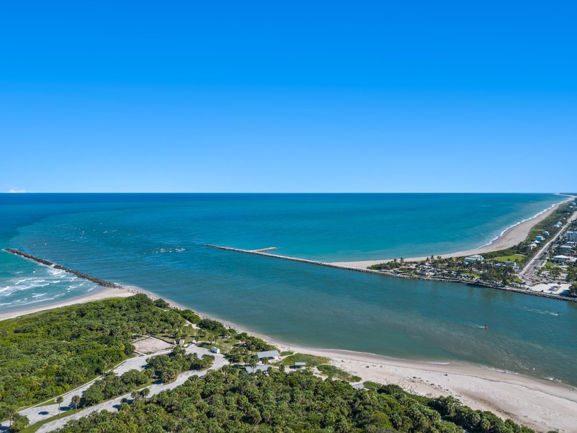 Just a 7 minute walk to the beach &amp; 1.2 miles to Jaycee Park - photo 44