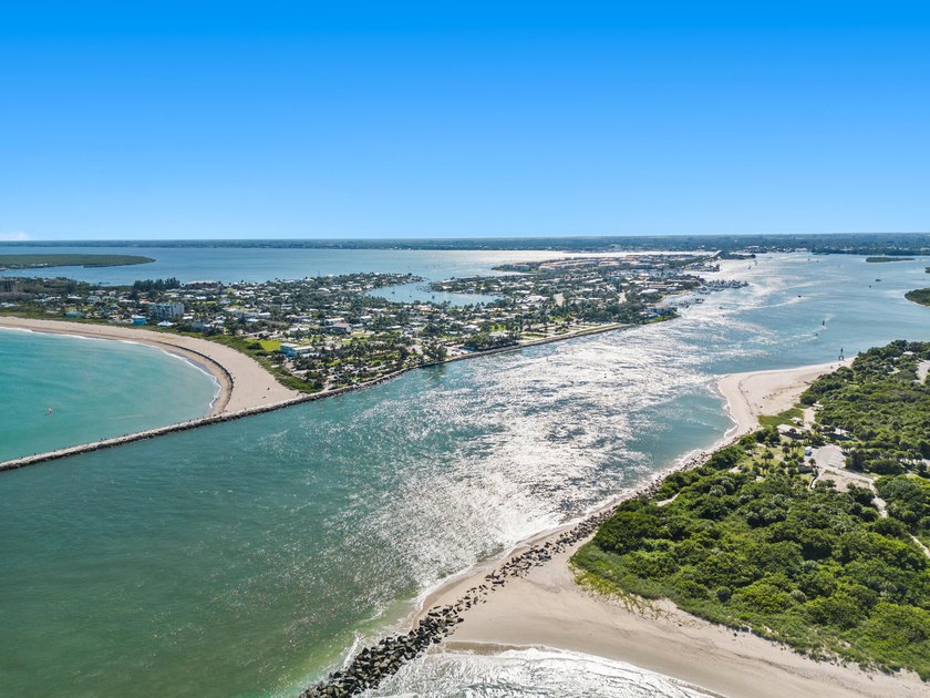 Just a 7 minute walk to the beach &amp; 1.2 miles to Jaycee Park - photo 45