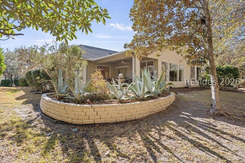 Located in Sun City's Alexandria Village, just minutes from the - photo 29