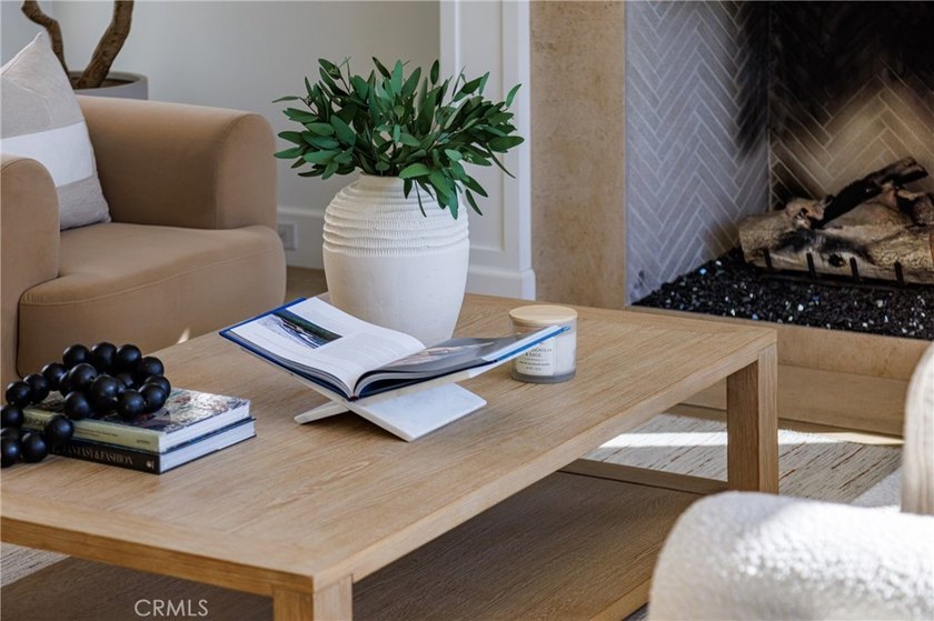 Welcome home to 408 Poinsettia . . . both home and sanctuary - photo 9