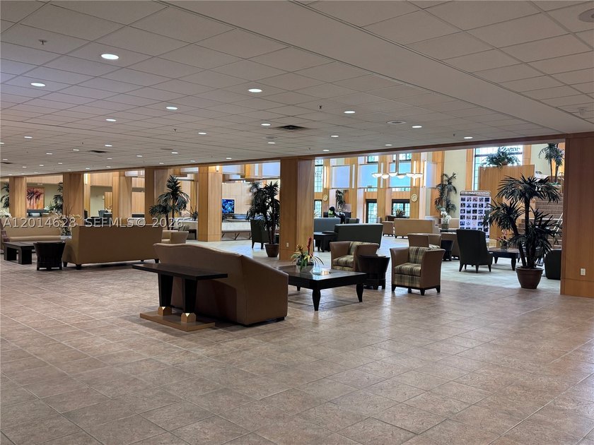 Beautifully remodeled 1-bedroom, 1.5-bath condo located in the - photo 22