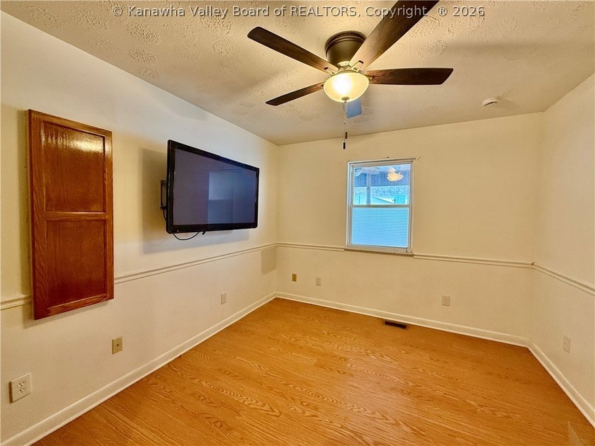 This well-maintained brick ranch-style home offers three - photo 20