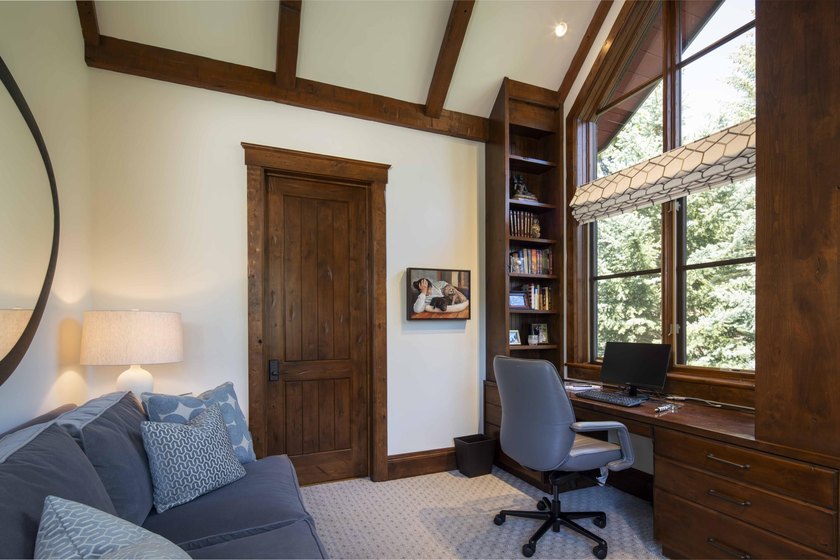 Location, Location, Location. ''Knob Hill Masterpiece'' High on - photo 21