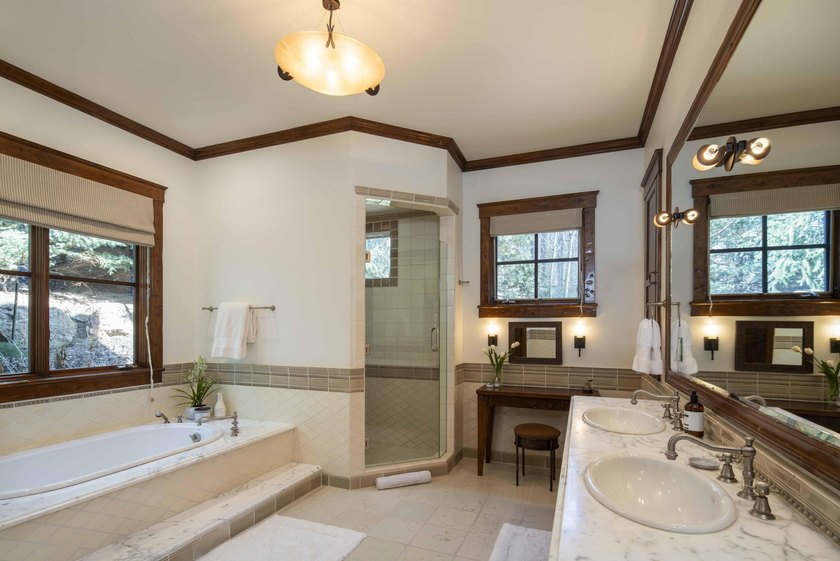 Location, Location, Location. ''Knob Hill Masterpiece'' High on - photo 25