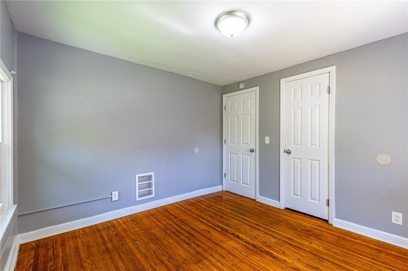 Another Rockin Rochester property; Welcome to 256 Avenue D! This - photo 28