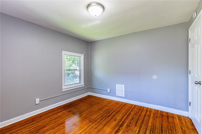 Another Rockin Rochester property; Welcome to 256 Avenue D! This - photo 29