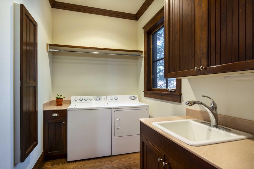 Location, Location, Location. ''Knob Hill Masterpiece'' High on - photo 30