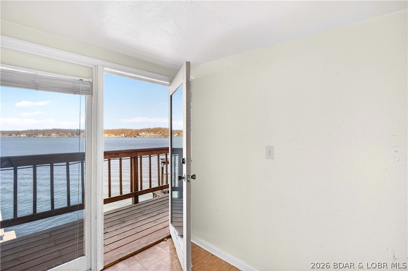 176 Kansas City Way in Sunrise Beach, MO 65079 offers a true - photo 31