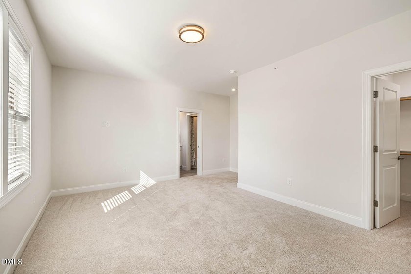 MOVE-IN READY! This beautifully designed executive townhome is - photo 36