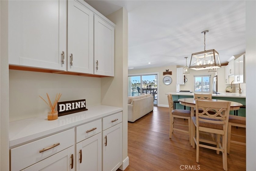 Experience truly exceptional coastal living in this gorgeous - photo 7