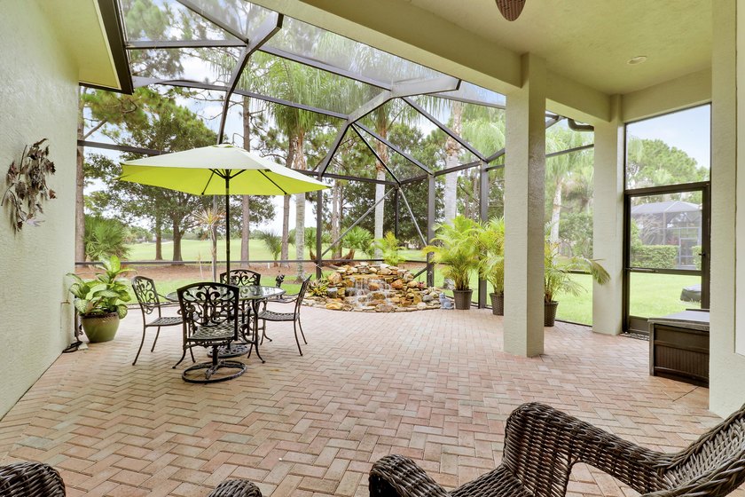 PRIVACY &amp; GOLF VIEWS! This 3BR/2.5BA/2CG 'Alessa' floor plan is - photo 4