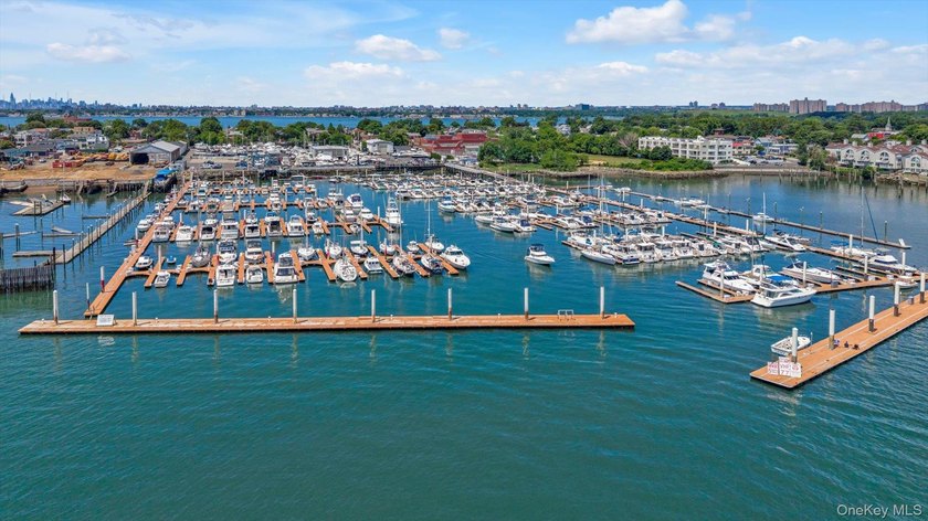 Welcome to an exceptional opportunity to own a premier boat slip - photo 13
