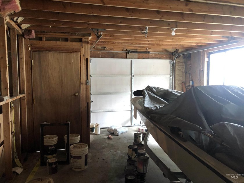 27 acre building space for your creative vision right on the - photo 38
