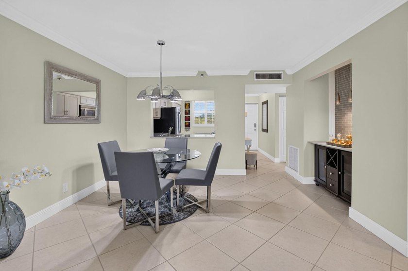 Welcome to this waterfront totally updated Penthouse condominium - photo 10